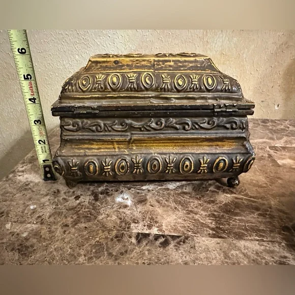 Vintage Fluer Dis Lis Metal Tray with Handles and trinket box - Picture 7 of 8